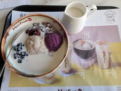 芋球芋圆芋泥厚奶-鲜芋仙(中华广场店)