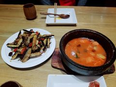 -峨嵋小镇·川菜(勒泰中心店)