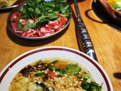 -洱火云南酸菜牛肉火锅(石景山当代商城店)