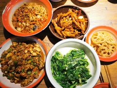 烧大鸡脚-老三样·美食研究中心(世贸路店)