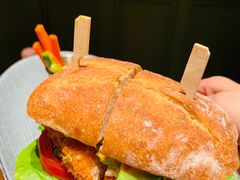 鸡胸牛油果三明治-乐班 Le'ban(凯德新地城店)