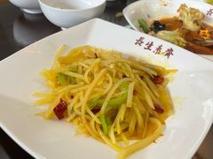 酸辣土豆丝-长生素斋(普陀山店)