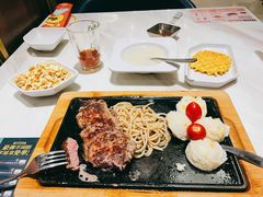 -豪客来牛排(中央花苑店)