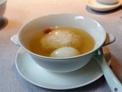 明月雪绒老鸡汤-逸道(益丰·外滩源店)