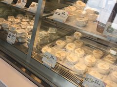 面包甜点陈列柜-喜茶(广州荔湾领展广场店)