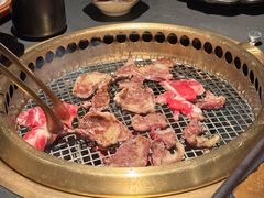 -铭牛烧肉·和牛海鲜自助(高新月牙湖店)