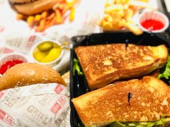 -The Habit Burger Grill 哈比特汉堡(复兴soho店)