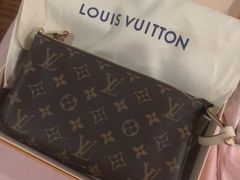 -LV路易威登(万象城店)