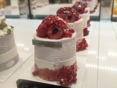 -山与蓝·轻糖鲜果蛋糕(勒泰店)