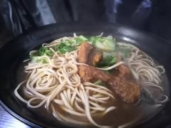 -家烧面馆【南山路知名经典面食】