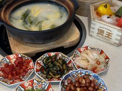 -煲王粤菜餐厅(中侨中心店)