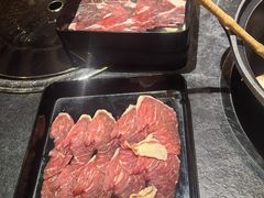 -匠牛亭·锅物烧肉放题自助(昆百大·泰业城店)