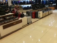 -国商百货(卫星广场店)