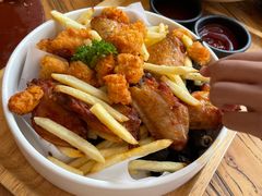 -老友时光·Pizza(泰华黑金店)