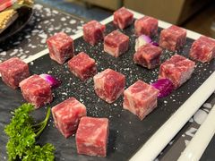 -黑牛の場烤肉(摩天活力城店)