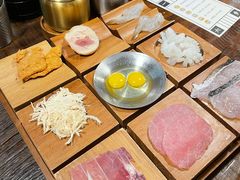 -银米·云南传统过桥米线(双廊黑金冠店)