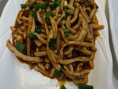鱼香肉丝-光明邨大酒家(淮海路店)