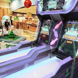 -莫莉幻想儿童乐园(三河燕郊永旺店)