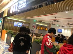 等位区-龙记香港茶餐厅(久光百货店)