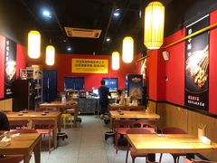 大堂-五样儿西昌小签签烤串(建设路店)