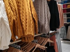 -优衣库(北京万柳华联购物中心店)