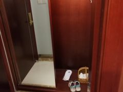 -春兰国宾馆(凤城河风景区老街店)