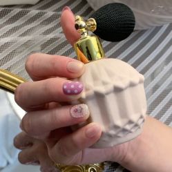 点击看大图 -雪儿·YuKi美甲美睫皮肤管理Salon