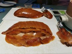 “酥不腻”烤鸭-小大董·烤鸭(观景餐厅·南京西路店)