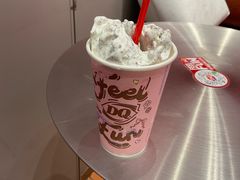 -DQ·蛋糕·冰淇淋(大宁国际商业广场店)