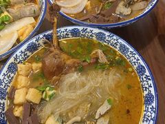 -叶新小吃店(来凤小区总店)