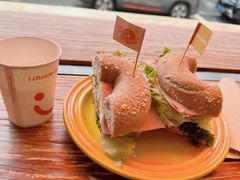 -Catch Bagel(芳草地店)
