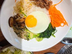 -明洞阿姨·韩式酱蟹烤肉·创意料理(三元桥店)