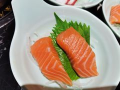 -淡尾·海鲜自助概念餐厅(虹桥南丰城店)