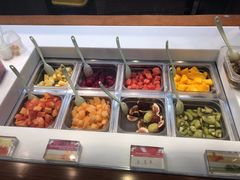 -三佰瑞冻酸奶(凯德MALL店)