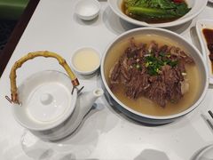 -新仙清汤牛腩(铜锣湾店)
