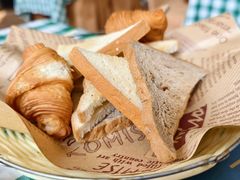 -起士林西餐厅(东经路店)