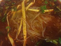 -烤鸭肉夹馍鸭汤店