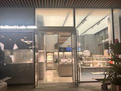-好利来(上海虹桥新天地Lab主题店)