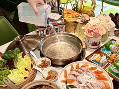 -烹然四季椰子鸡火锅(姚家园万象汇店)