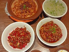 -八碗湘长沙市井菜(坡子街店)