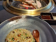 -铭牛烧肉·和牛海鲜自助(高新月牙湖店)