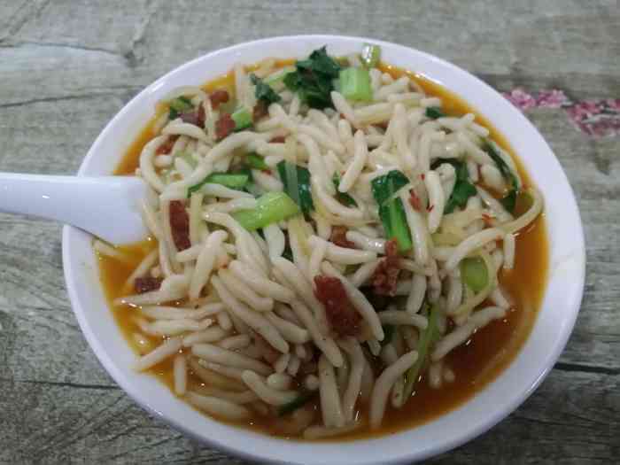 金张掖搓鱼面-"搓鱼面又称搓鱼子,是甘肃省张掖市特有的传.