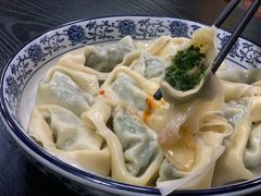 荠菜鲜肉馄饨-艾米私房馄饨