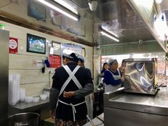 -芳婆糕团店(王府大街店)