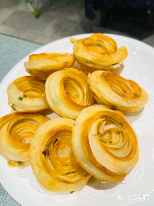 闫府私房菜·百年鲁菜(欧亚店)老济南油旋图片