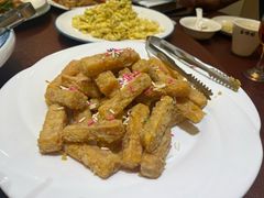 蛋黄焗地瓜-昌顺园·养马岛渔家海鲜餐厅·老鲁菜(龙湖店)