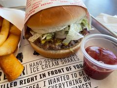-FATBURGER 特富客汉堡(外交公寓店)
