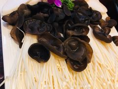 -八宝牛潮汕鲜牛肉火锅(净月店)