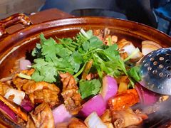 -胡须佬鸡煲四季火锅(海雅缤纷城店)