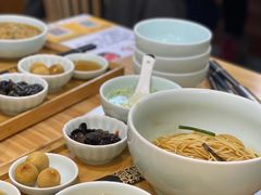 -蟹上黄·蟹黄面·江南糖水(人民广场店)